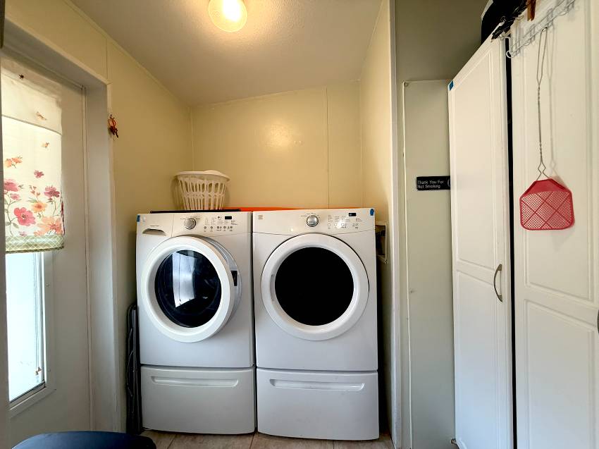 103 Juniper Trace a Parrish, FL Mobile or Manufactured Home for Sale